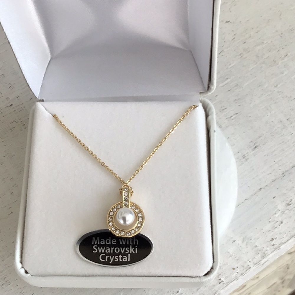 Swarovski Crystal Pearl Halo Gold Necklace